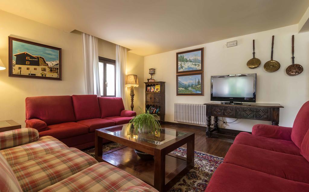 Snoe Hotel Candanchú Kültér fotó
