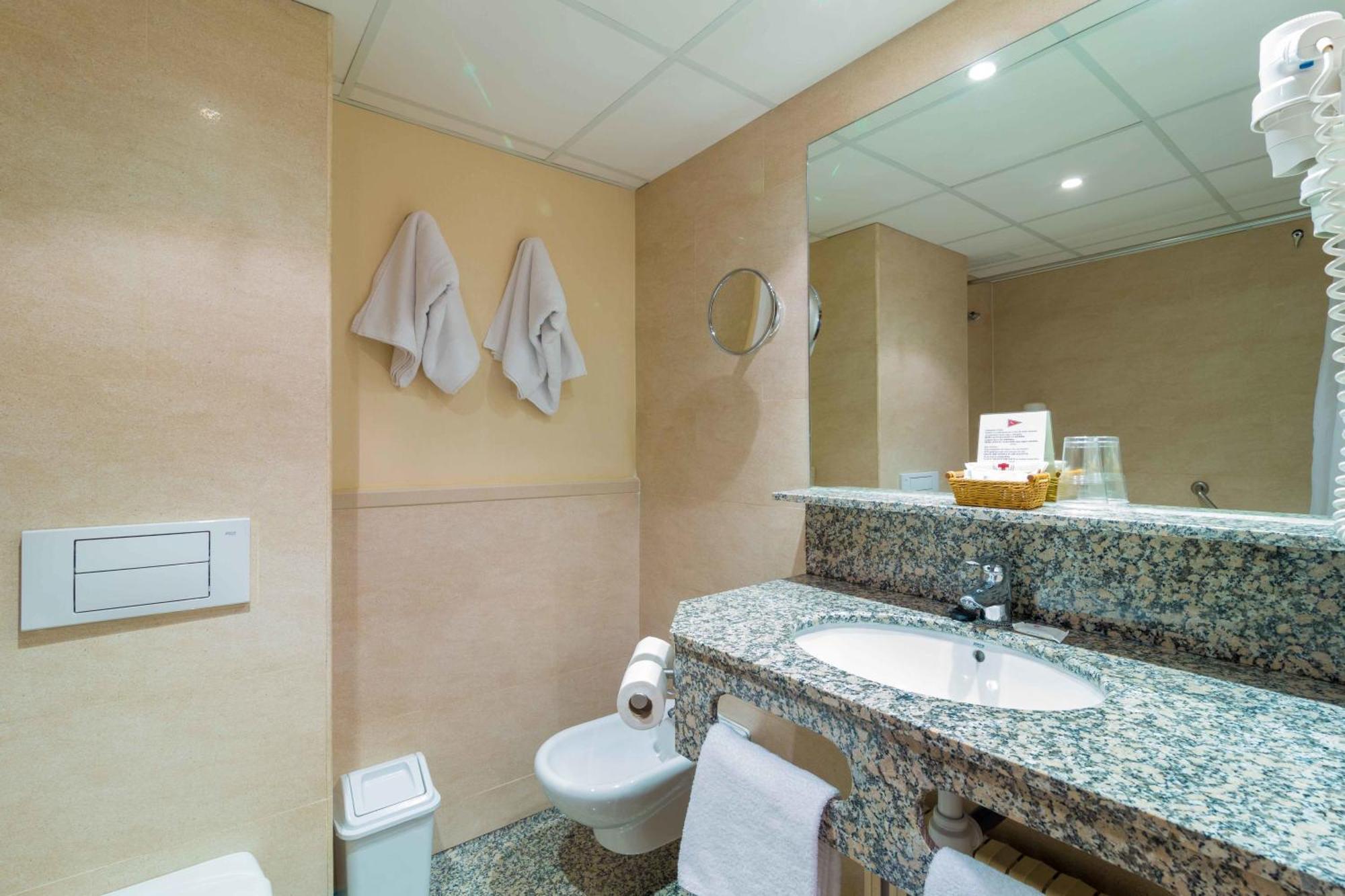 Snoe Hotel Candanchú Szoba fotó