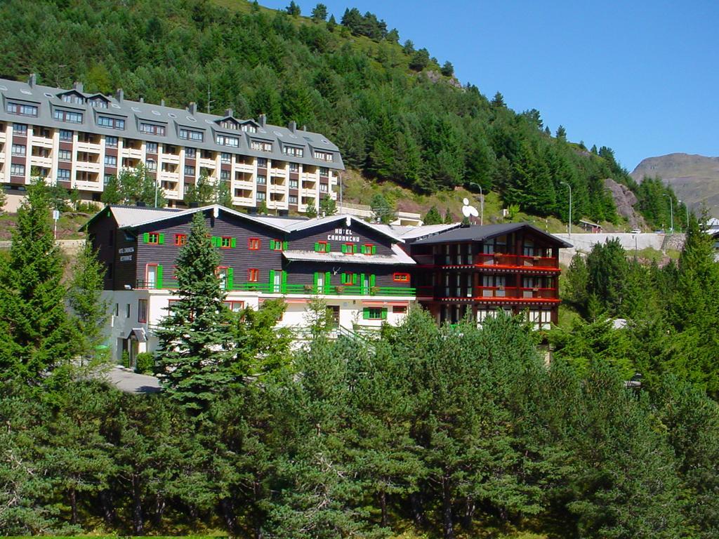 Snoe Hotel Candanchú Kültér fotó