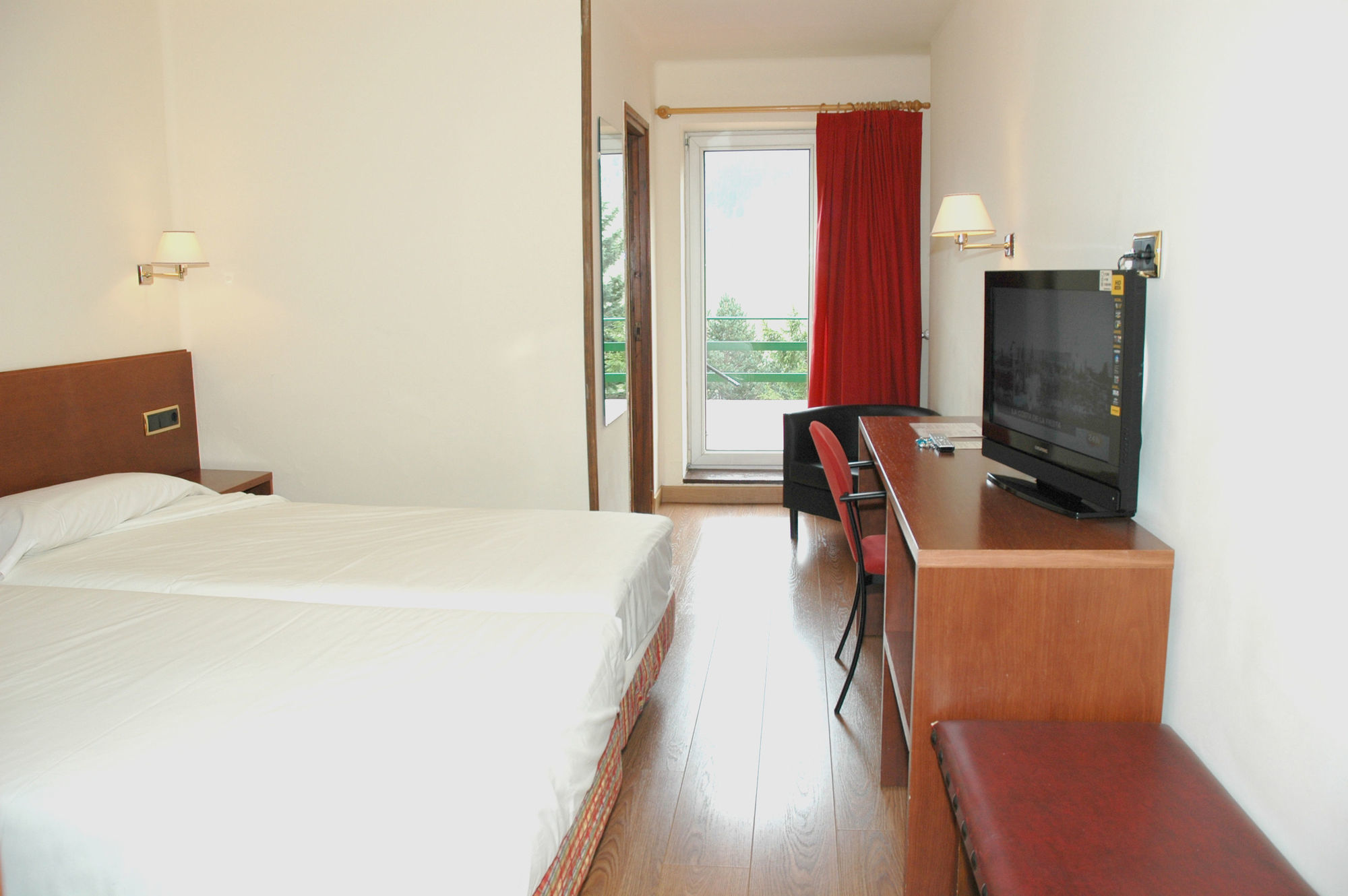 Snoe Hotel Candanchú Kültér fotó